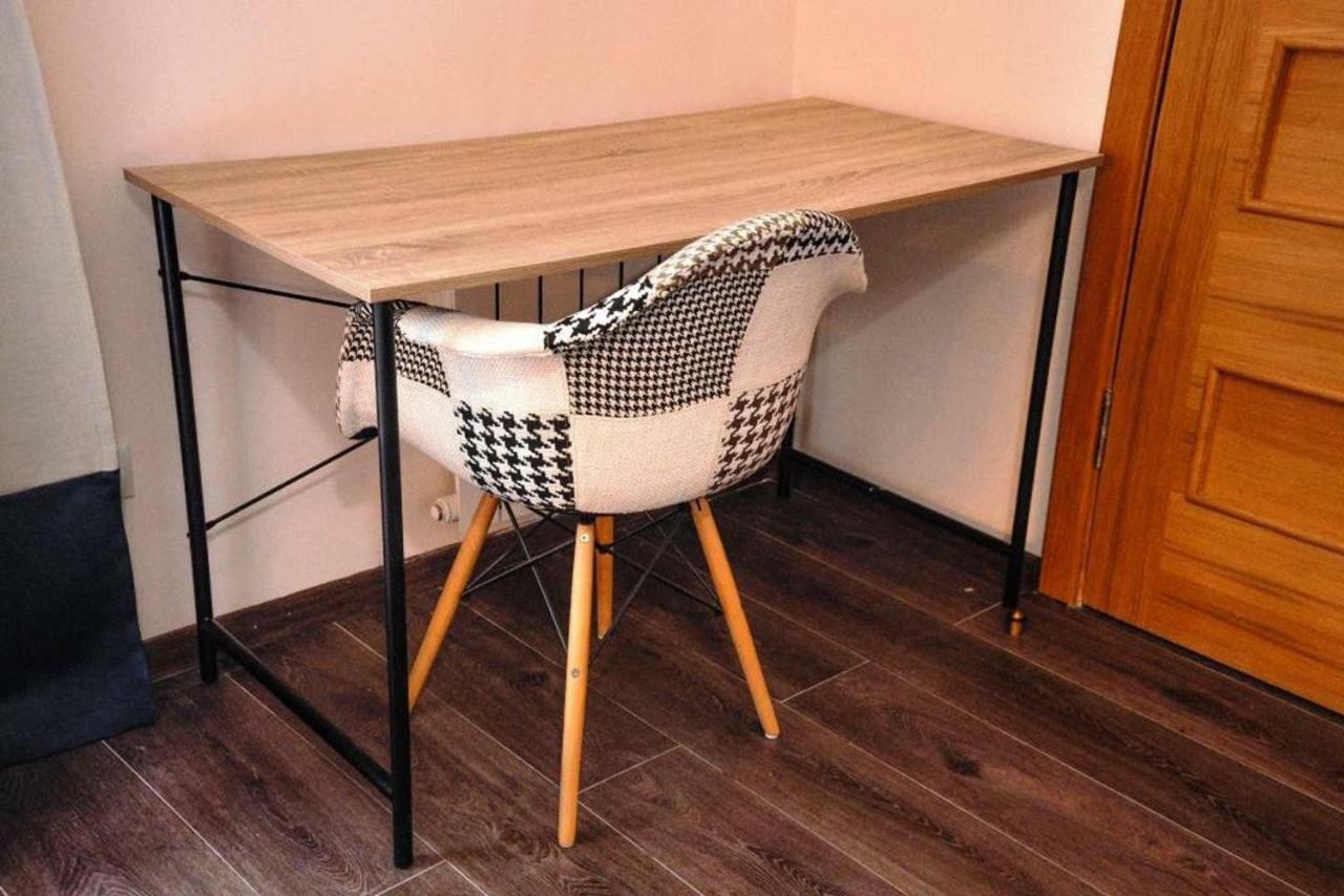Kyiv Rouge Apartment Ngoại thất bức ảnh